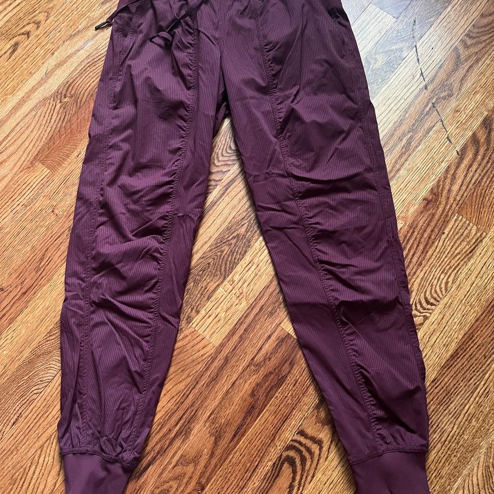 Lululemon Dance Mid Rise Burgundy Jogger Pants - Picture 2 of 3